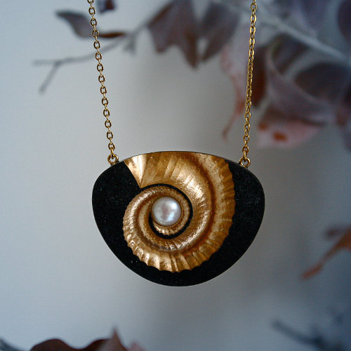 Nautilus gold statement necklace